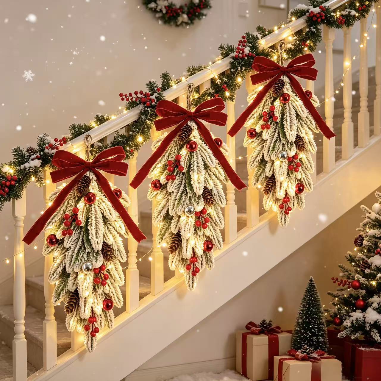 45CM Christmas Wreath Pendant  - огляд і ціна Pendant Lighting Christmas Decor