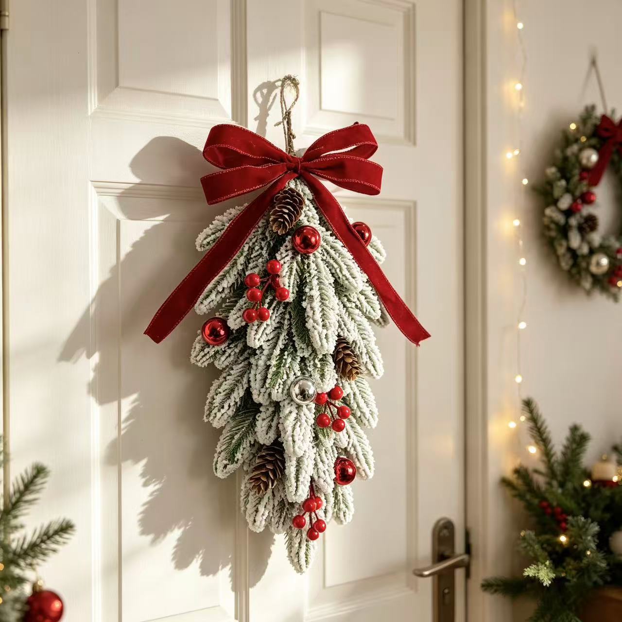 45CM Christmas Wreath Pendant  - огляд і ціна Pendant Lighting Christmas Decor